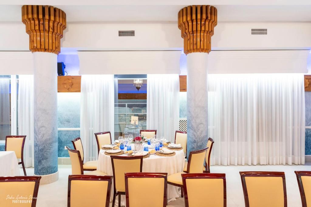 ויאנואבה דל ארסוביספו Hotel Torres I מראה חיצוני תמונה